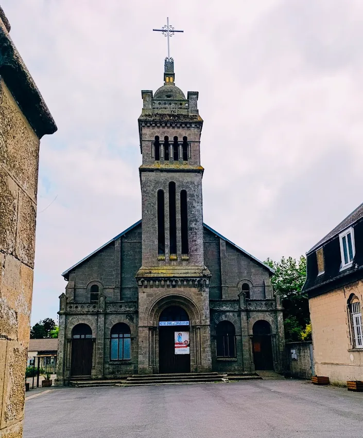 Église catholique Notre-Dame-de-Consolation à Calais