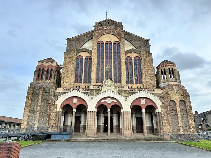Église du Sacré-Cœur de Cholet