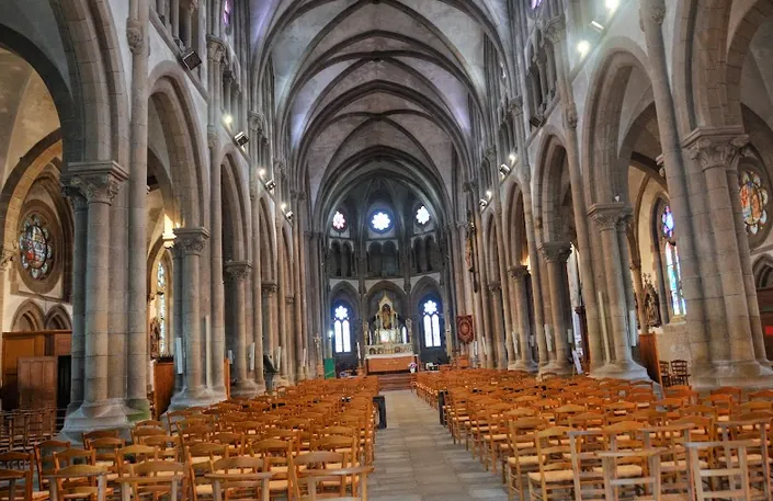 Église du Sacré-Cœur, Douarnenez