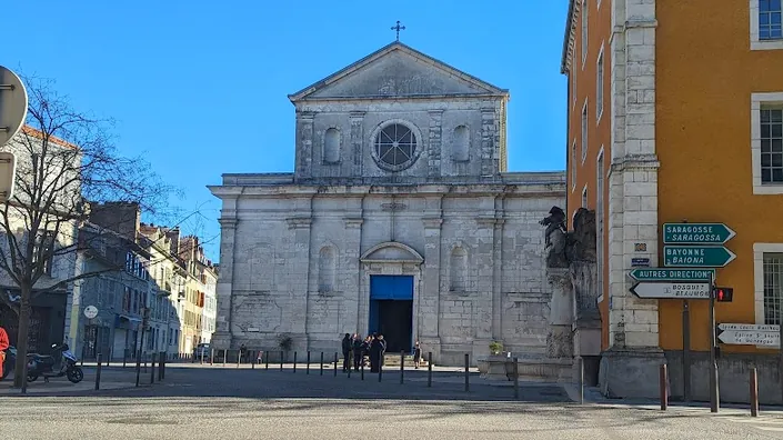 Église Saint Louis de Gonzague