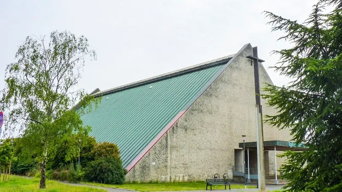 Eglise Sainte Bernadette, Cholet