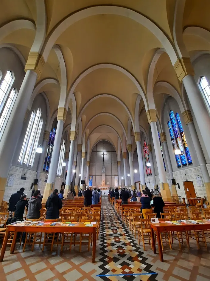 Église Sainte Thérèse de l&rsquo;Enfant Jésus