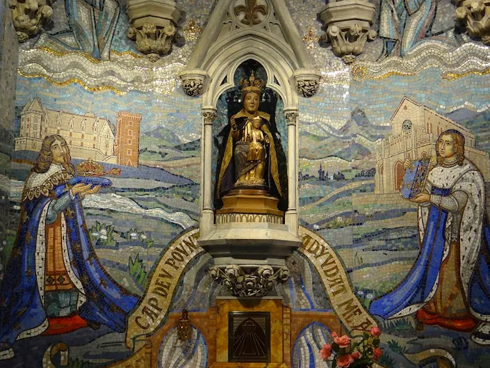 Sanctuaire Notre-Dame du Bout du Pont – Refuge de la mère et l&rsquo;enfant de Pau